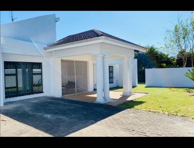 4 BEDROOM HOUSE FOR SALE IN MEER EN SEE